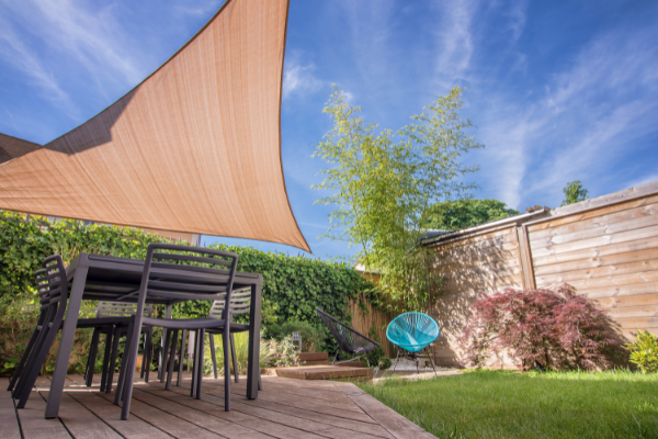Voile d'ombrage Terrasse avec voile d'ombrage