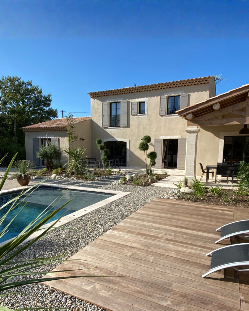Maison moderne style provençal
