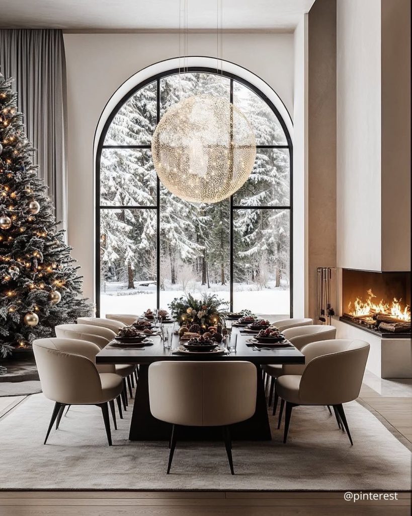 Décoration de Noël dans une maison neuve contemporaine